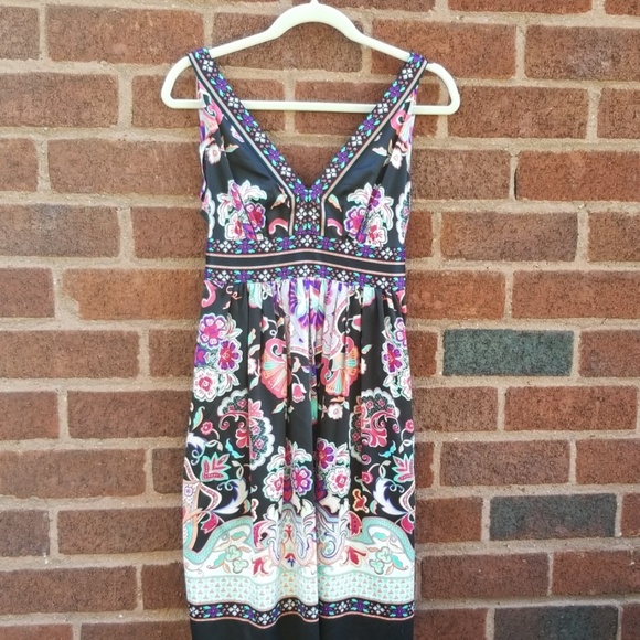 Ice Dresses & Skirts - EUC Floral Print Dress Sz 8 EUC
